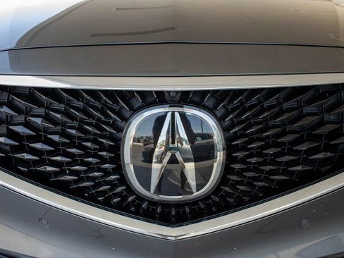 Used 2024 Acura MDX SH-AWD w/ Advance Package image 9