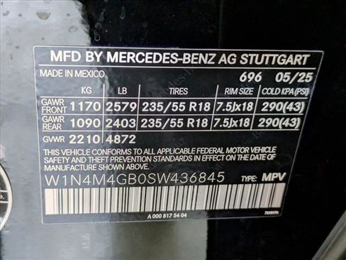 Certified 2025 Mercedes-Benz GLB 250 image 26