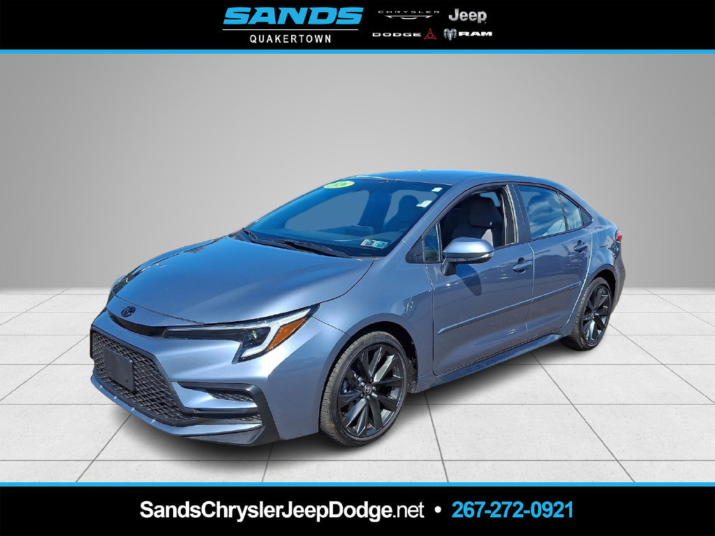 Used 2026 Toyota Corolla SE FWD image 1