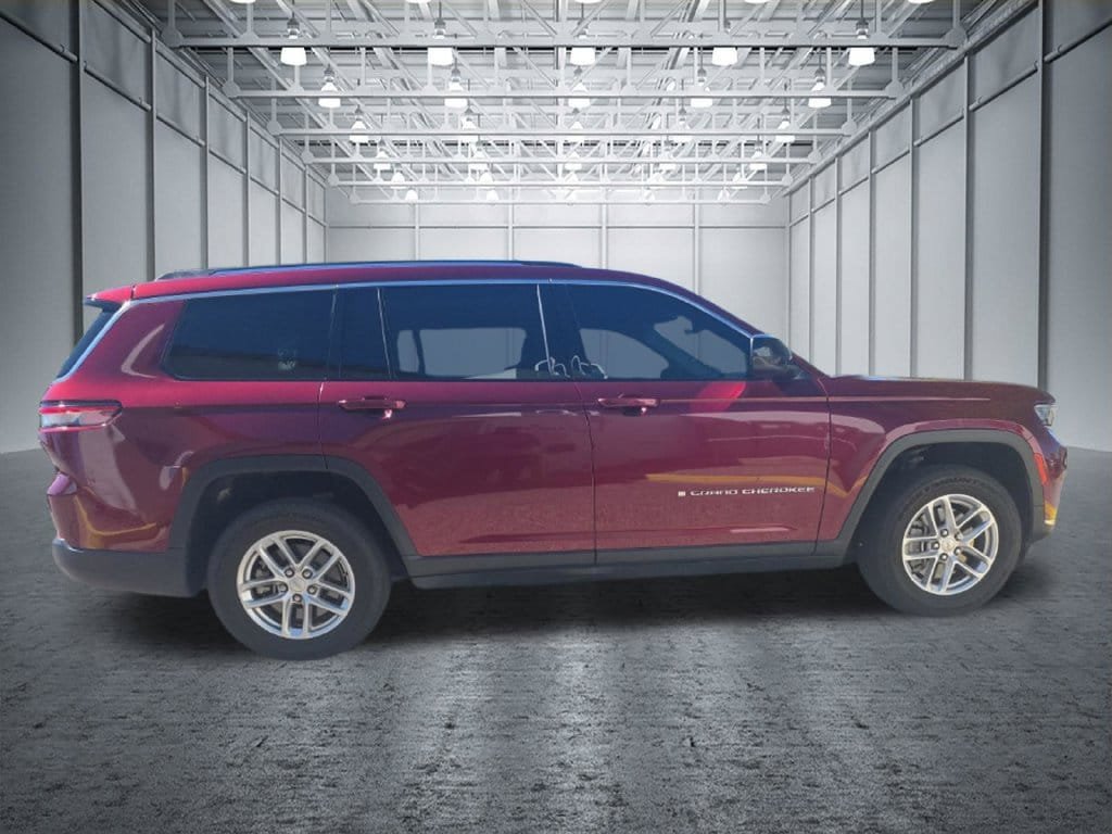 Used 2021 Jeep Grand Cherokee L Laredo w/ Luxury Tech Group I RWD image 7