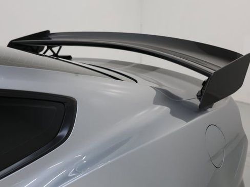 Used 2022 Ford Mustang Shelby GT500 w/ Carbon Fiber Track Pack RWD image 68