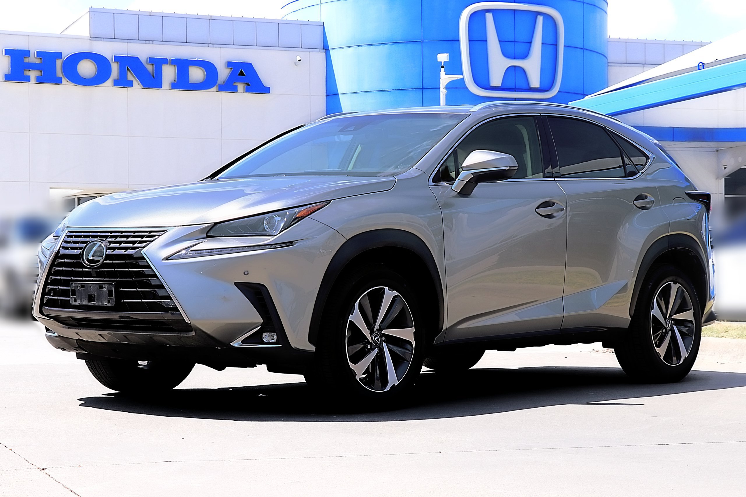 Used 2018 Lexus NX 300 FWD w/ Premium Package image 1