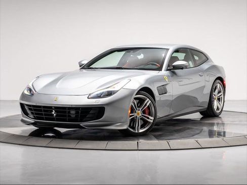 Used 2019 Ferrari GTC4Lusso image 1