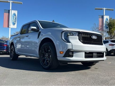 New 2026 Ford Maverick Lobo image 3