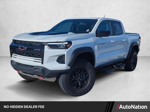 Used 2025 Chevrolet Colorado ZR2 w/ Midnight Edition AWD/4WD image 1