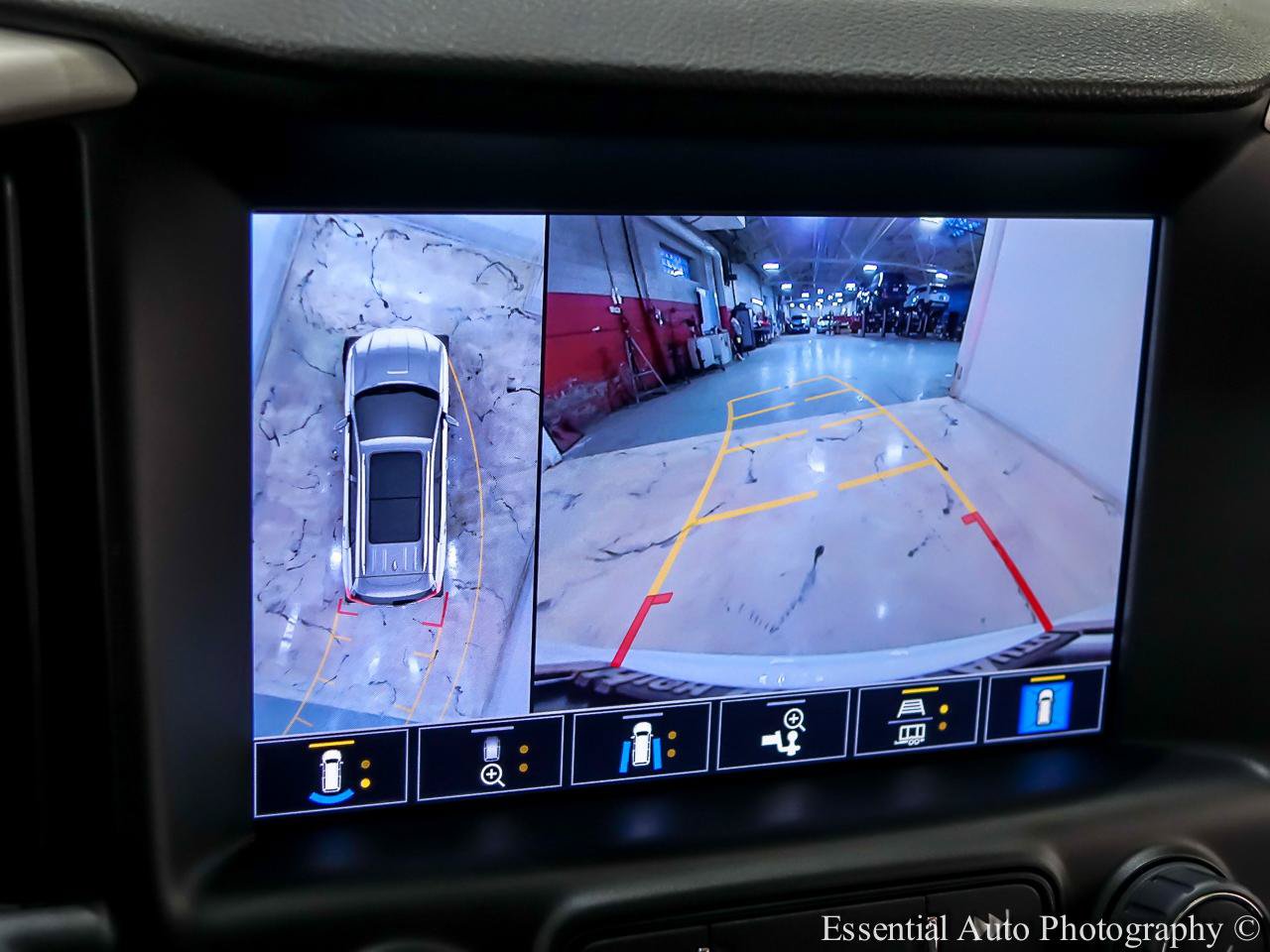 Used 2023 GMC Terrain SLT w/ Tech Package AWD/4WD image 20