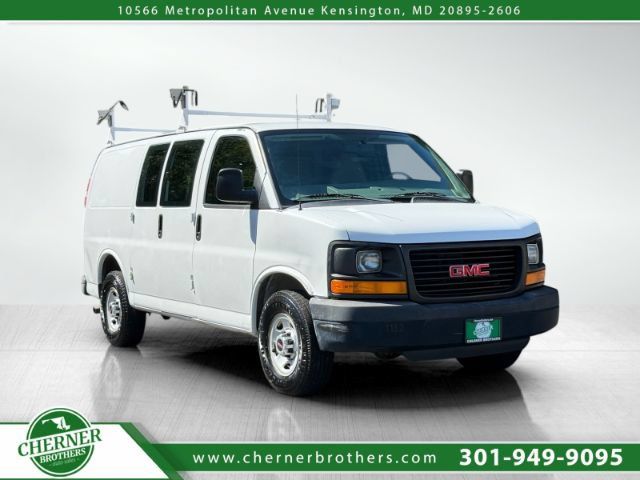 Used 2013 GMC Savana 3500 RWD image 1