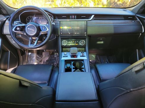 Used 2021 Jaguar F-PACE S image 13