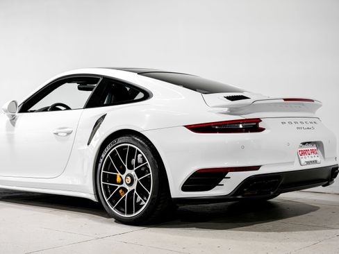Used 2018 Porsche 911 Turbo S AWD/4WD image 38