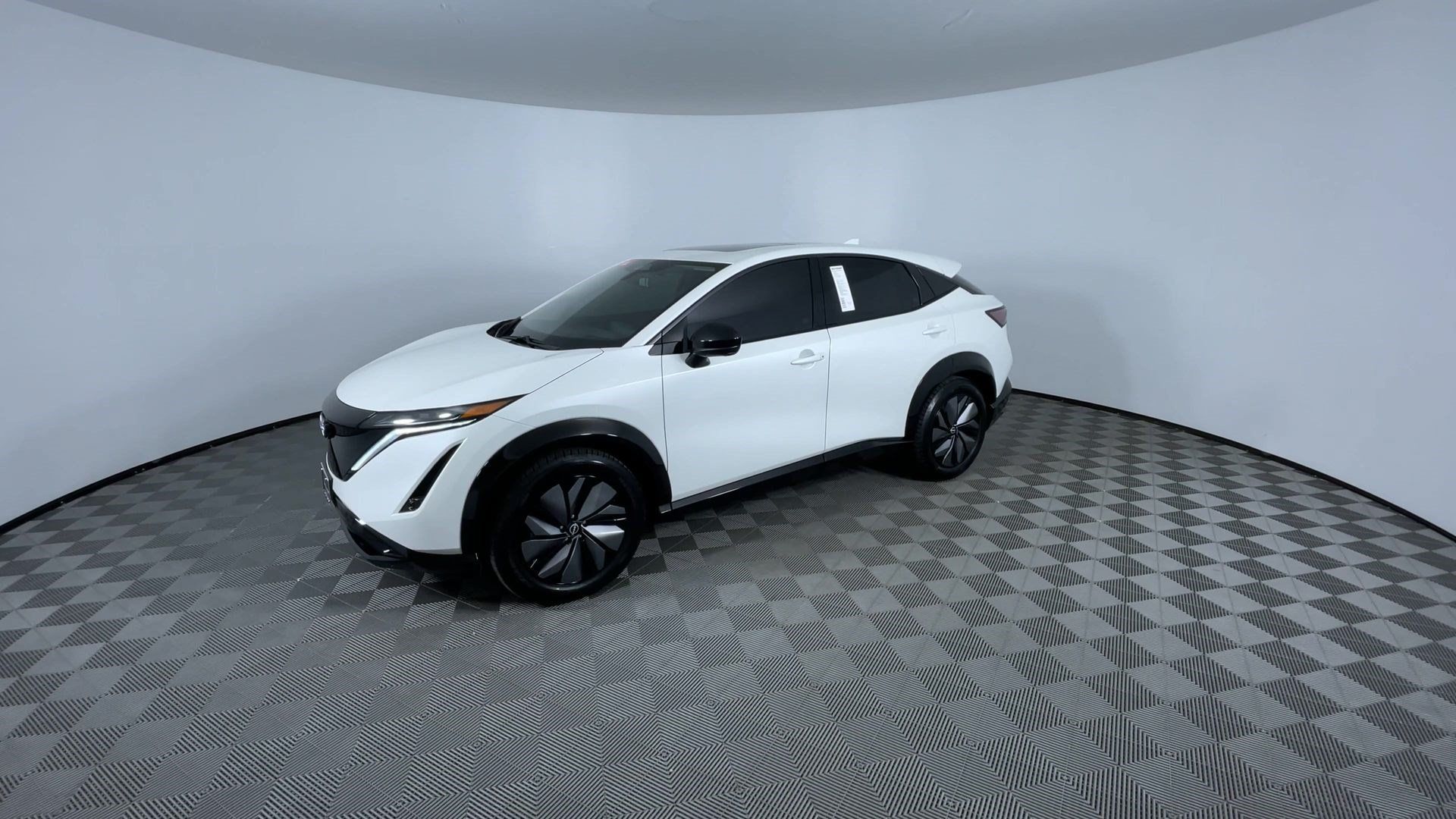 Certified 2024 Nissan Ariya AWD image 4