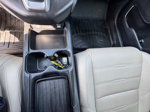 Used 2022 Honda CR-V EX-L image 10