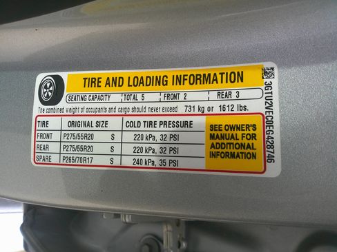 Used 2014 GMC Sierra 1500 SLT w/ SLT Crew Cab Value Package image 34