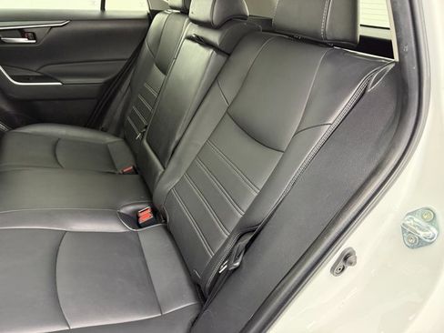Used 2023 Toyota RAV4 XLE Premium image 34