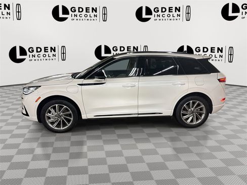 Used 2025 Lincoln Corsair Grand Touring w/ Equipment Group 301A image 5