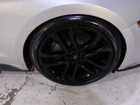 Used 2019 Ford Mustang GT Premium RWD image 34