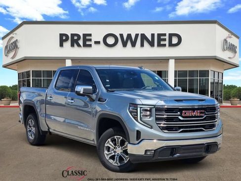 Used 2025 GMC Sierra 1500 SLT AWD/4WD image 1