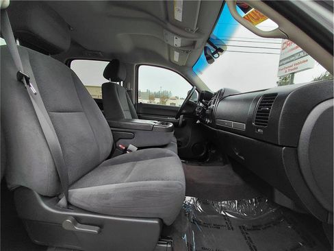 Used 2008 Chevrolet Silverado 2500 LT image 14
