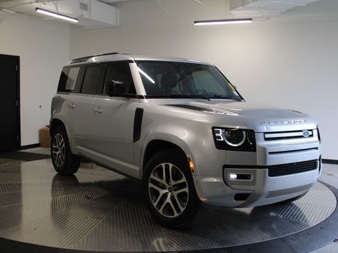 Used 2022 Land Rover Defender 110 XS Edition image 11