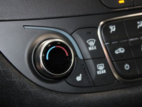 Used 2024 Chevrolet Malibu LT FWD image 38
