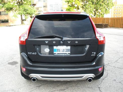 Used 2013 Volvo XC60 T6 R-Design Platinum AWD/4WD image 9