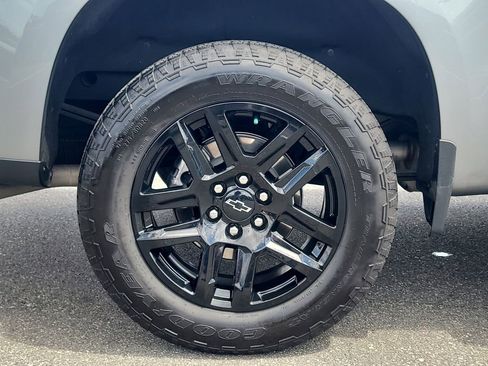 Used 2024 Chevrolet Silverado 1500 RST w/ Convenience Package II image 5