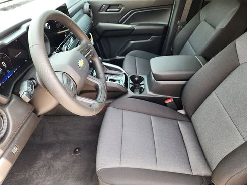 New 2026 Chevrolet Colorado W/T RWD image 9