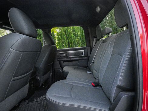 Used 2022 RAM 1500 Warlock AWD/4WD image 8