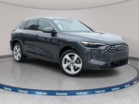 Certified 2025 Audi Q5 Premium Plus w/ Premium Plus image 4