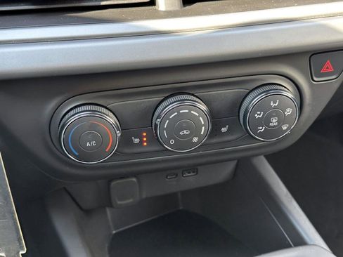 Certified 2024 Chevrolet Trax LS w/ LS Convenience Package image 23