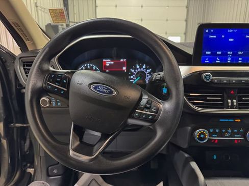 Used 2020 Ford Escape SE AWD/4WD image 12