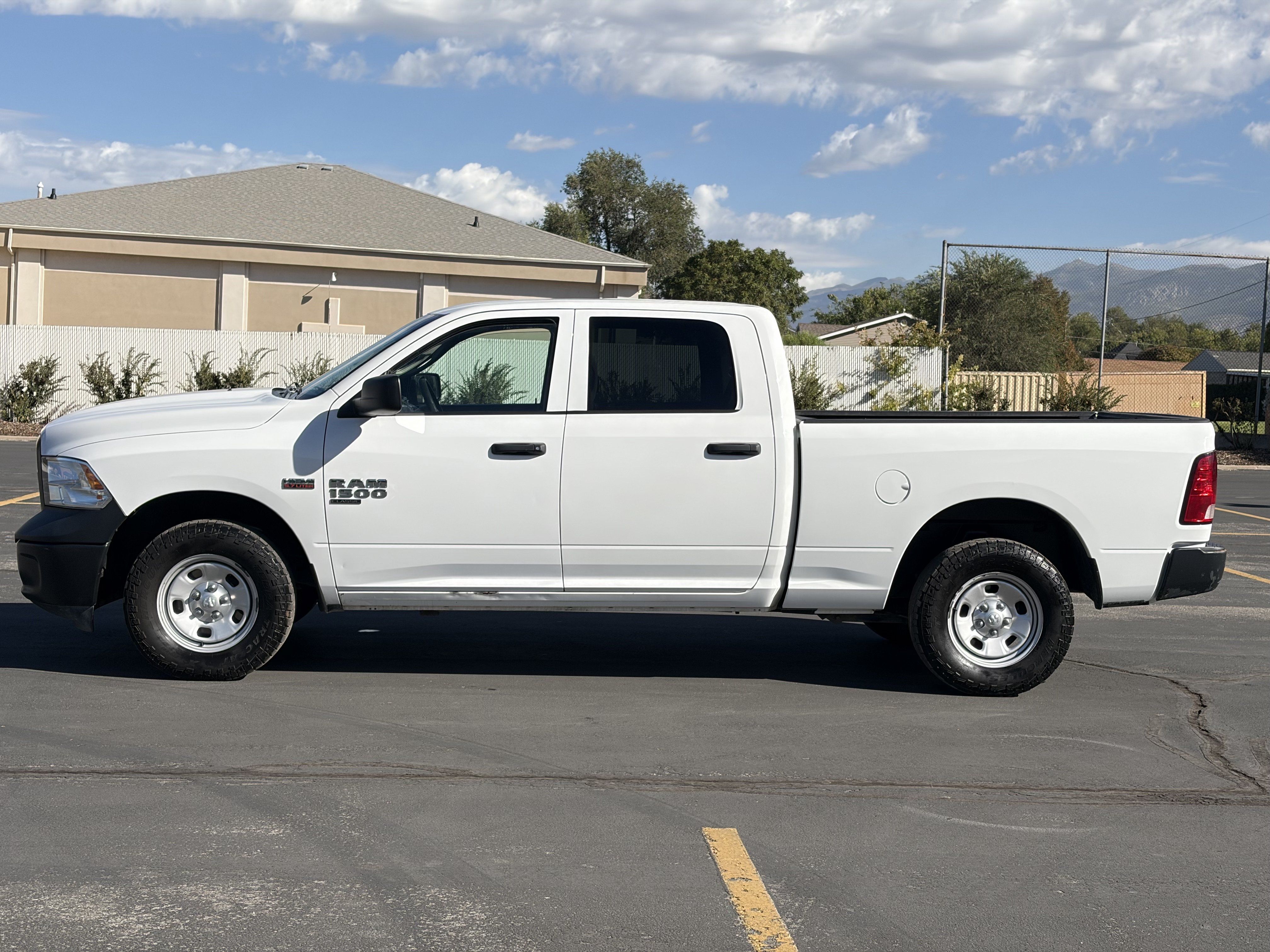 Used 2020 RAM 1500 Tradesman AWD/4WD image 3