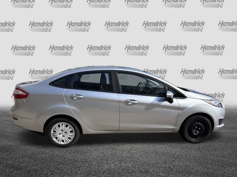 Used 2018 Ford Fiesta S image 10