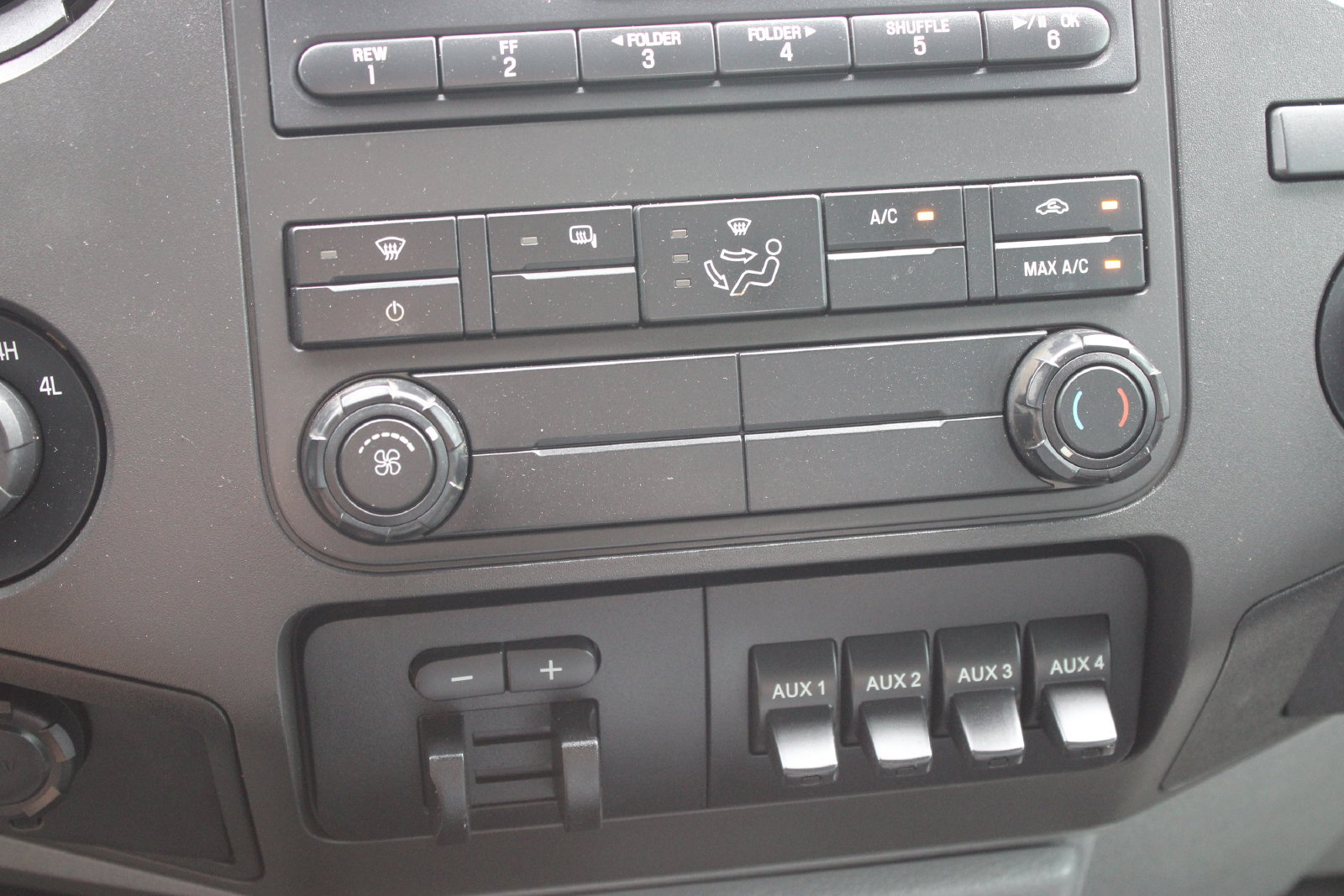 Used 2012 Ford F250 XL w/ PWR Equipment Group AWD/4WD image 15