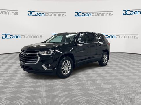 Used 2018 Chevrolet Traverse LT FWD image 4