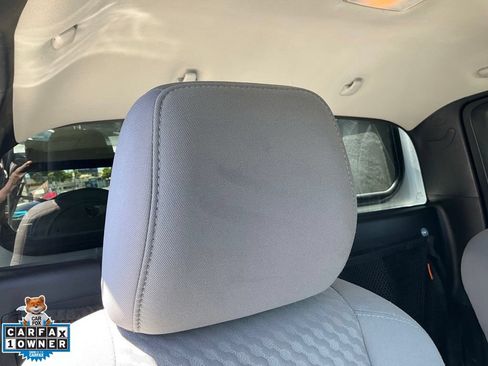 Used 2022 Toyota Tacoma SR RWD image 61