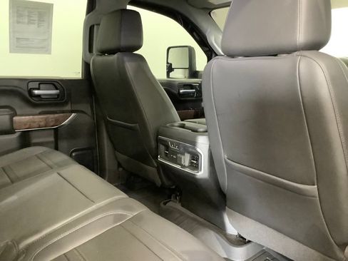 Used 2021 GMC Sierra 2500 Denali w/ Denali Ultimate Package AWD/4WD image 39