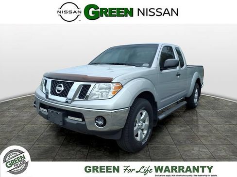 Used 2009 Nissan Frontier SE w/ SE Value Truck Pkg AWD/4WD image 1