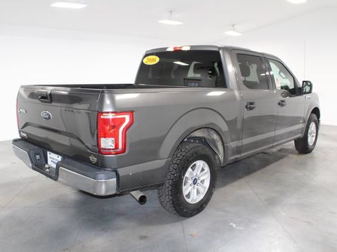 Used 2016 Ford F150 XLT image 9