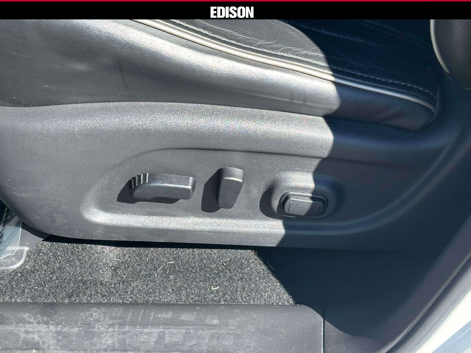 Used 2019 INFINITI QX60 Luxe w/ Sensory Package AWD/4WD image 20