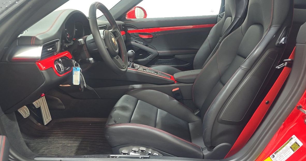 Used 2019 Porsche 911 Speedster RWD image 4