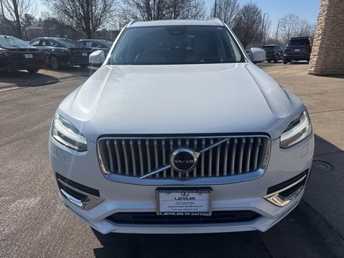 Used 2023 Volvo XC90 B6 Ultimate w/ Protection Package Premier AWD/4WD image 9