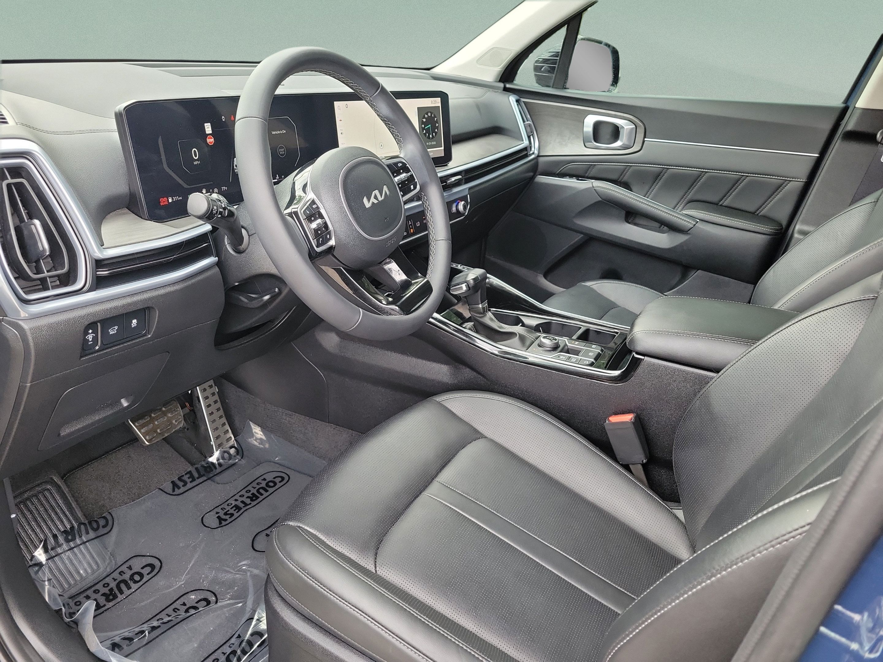 Certified 2024 Kia Sorento SX AWD/4WD image 15