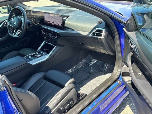 Used 2025 BMW M440i Convertible RWD image 24