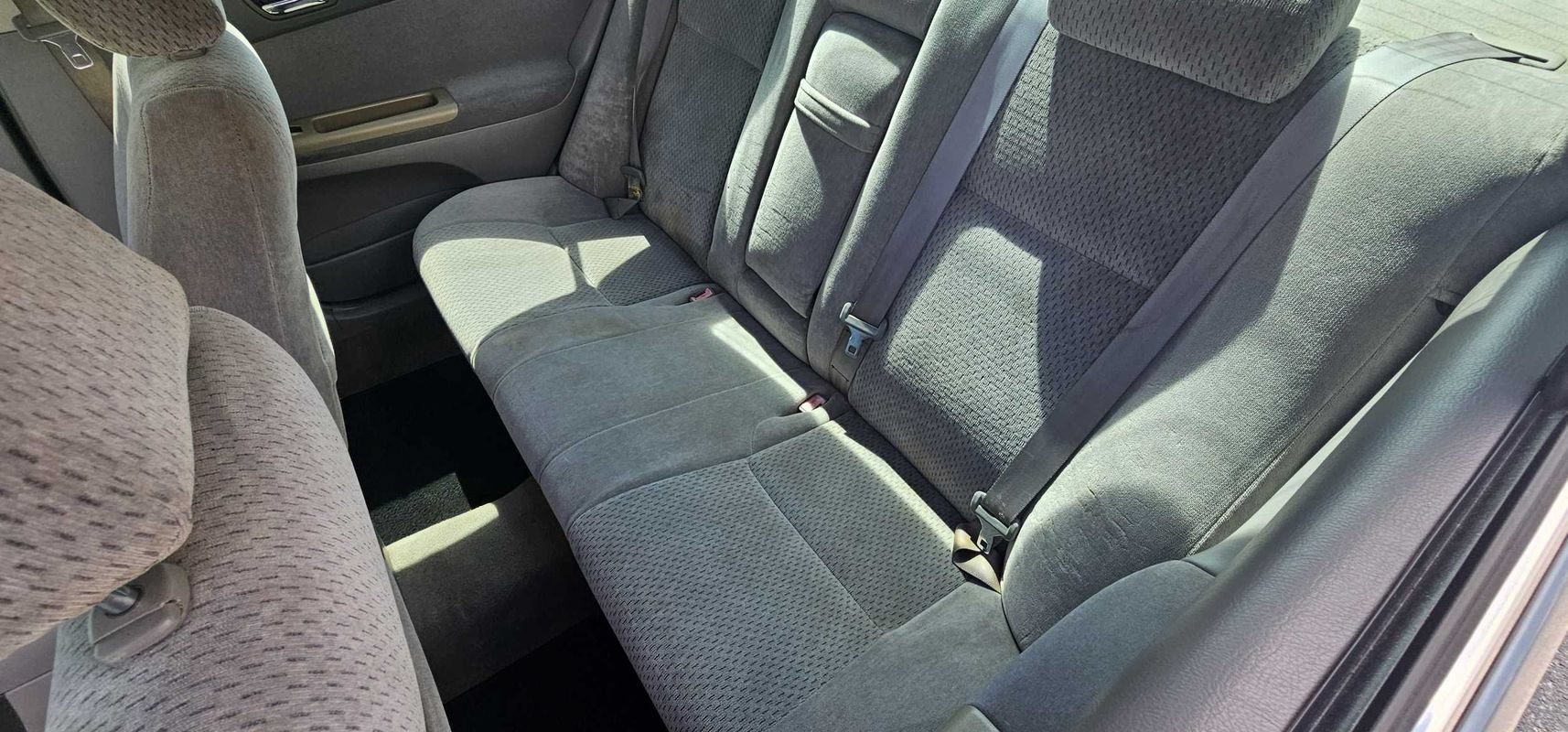 Used 2003 Toyota Camry LE FWD image 18