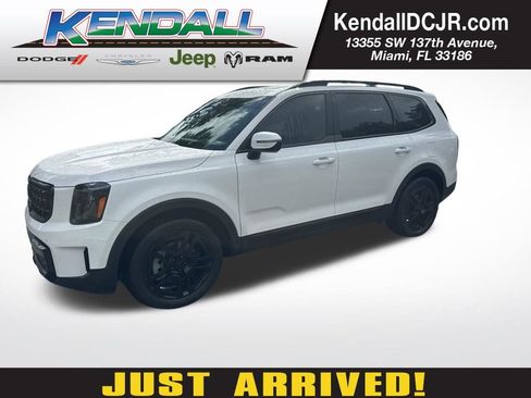 Used 2025 Kia Telluride SX Prestige X-Line AWD/4WD image 1