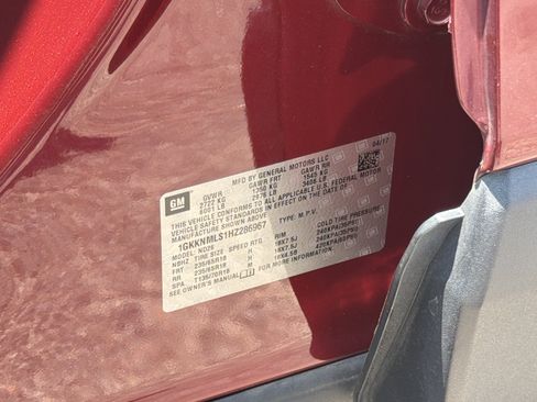 Used 2017 GMC Acadia SLT FWD image 35