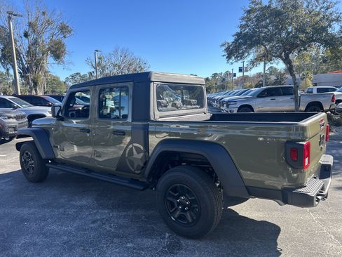 New 2026 Jeep Gladiator Sport image 4