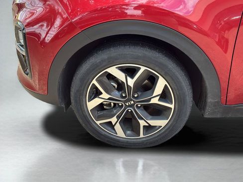 Used 2022 Kia Sportage EX w/ EX Technology Package FWD image 37
