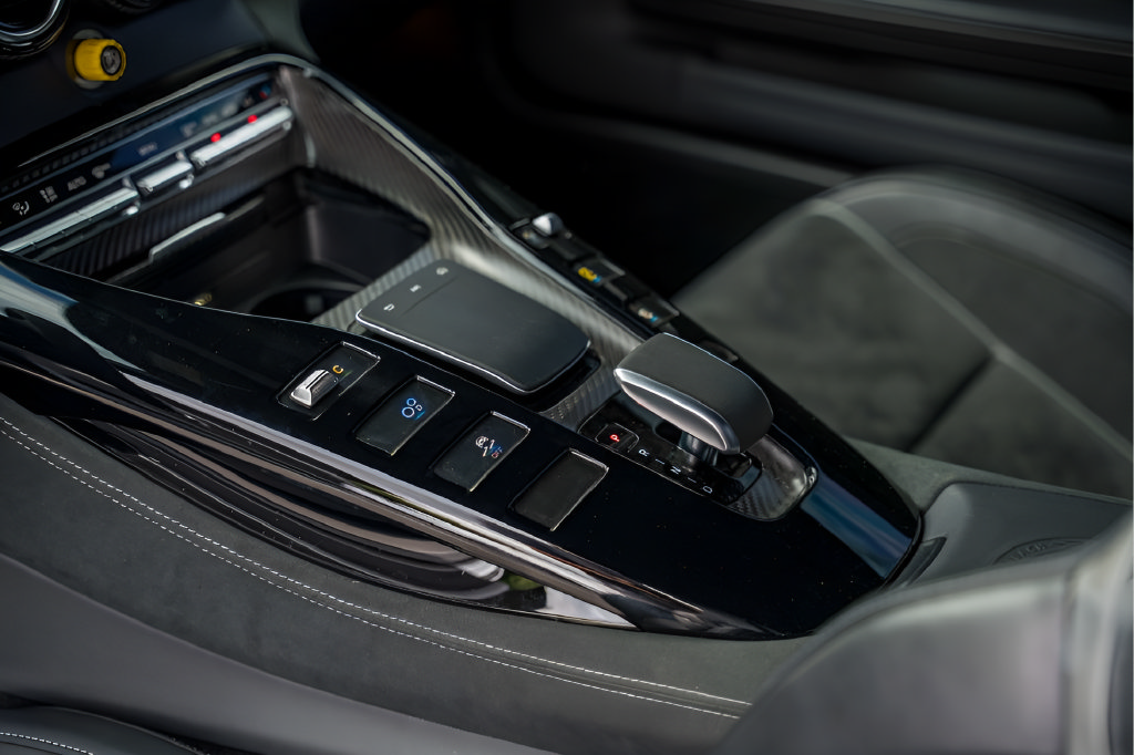Used 2020 Mercedes-Benz AMG GT R image 32