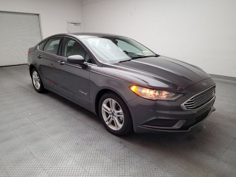 Used 2018 Ford Fusion S image 13